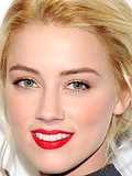 Amber heard exposed sweet tits