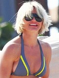 Cameron diaz bikini shots