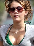Miley cyrus huge cleavage pics