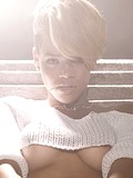 Rihanna flashing sweet nipples